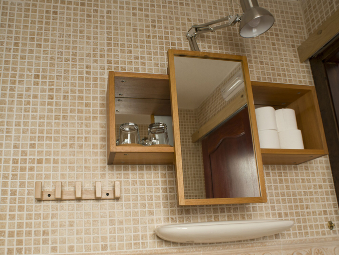 Bathroom 4, Hostal Dios Esta Bien, Castellón