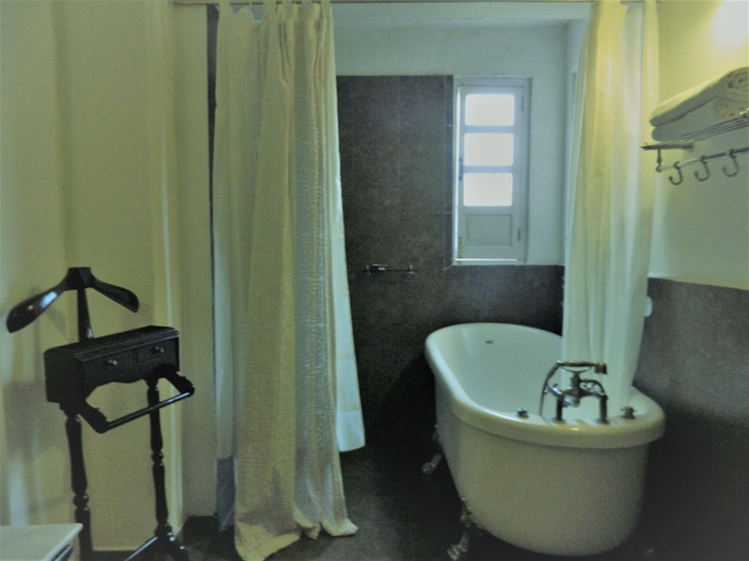 Bathroom 4, Ranjit's SVAASA Amritsar, Amritsar