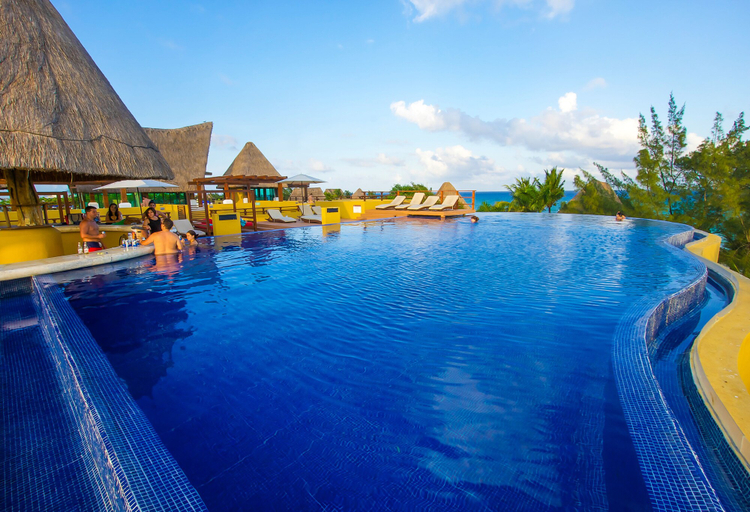 Sport & Beauty 3, Pueblito Escondido Beachside, Cozumel