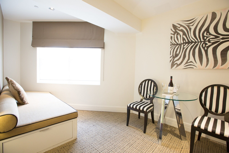 Bedroom 22
