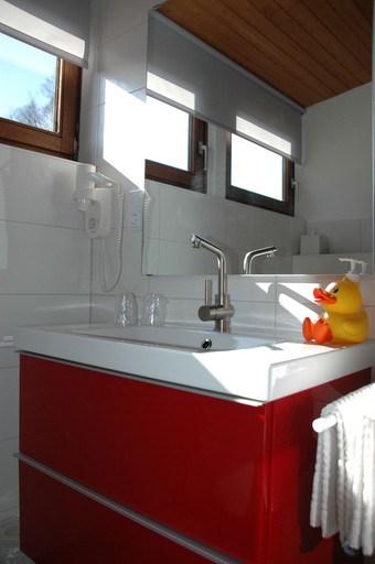 Bathroom 5, Pension Haus Diefenbach, Düren