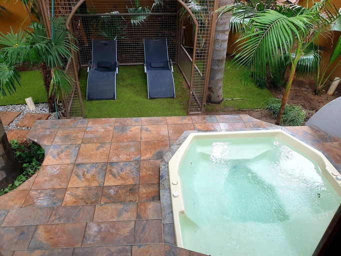 Sport & Beauty 5, Dalens Self Catering Apartments, West Rand