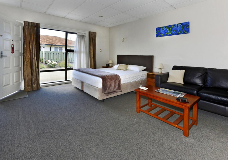 Bedroom 2, Classique Lodge Motel, Christchurch
