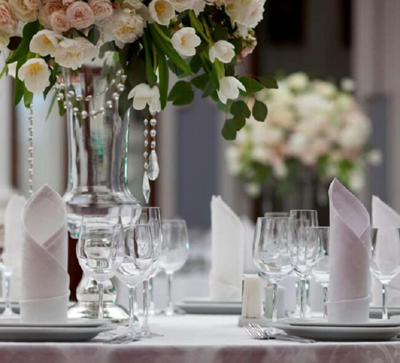 Food & Drinks 4, Crookston Hotel, Glasgow