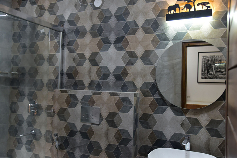 Bathroom 4, Tree of Life Vanvilas Riveredge, Nainital