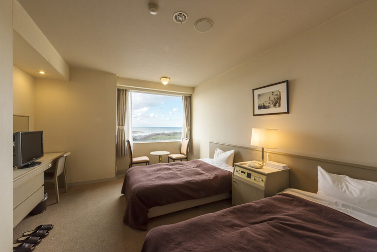 Bedroom 3, Mikuni Ocean Resort & Hotel, Sakai City