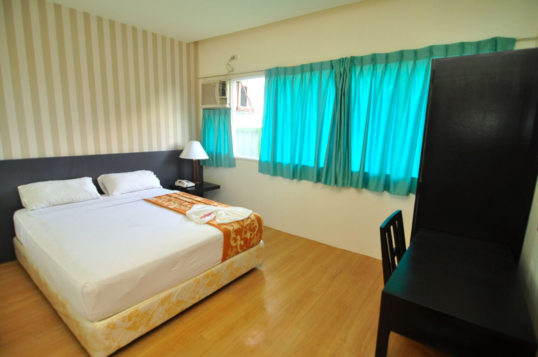 Bedroom 3, Dynasty Tourist Inn, Cebu City