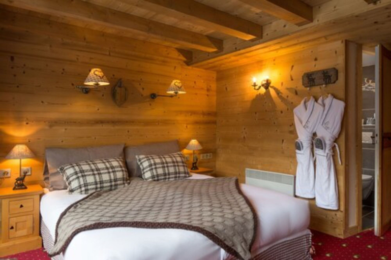 Bedroom 3, Les Grands Montets Hôtel & Spa, Haute-Savoie