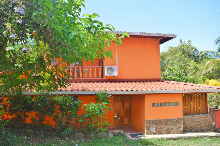 Exterior & Views 2, Hotel Las Tres Banderas, Aguirre