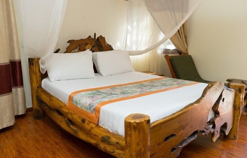 Bedroom 2, Wagga Resort Hotel, Mbarara