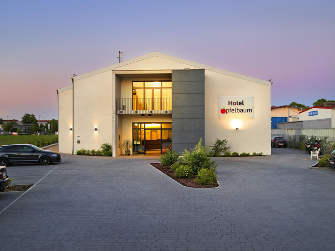 Exterior & Views 3, Hotel Apfelbaum, Erding