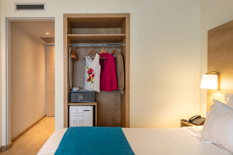 Bedroom 2, Polis Grand Hotel, Attica