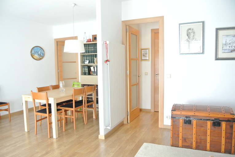 Others 5, Aiguaneu Sa Marina, Girona