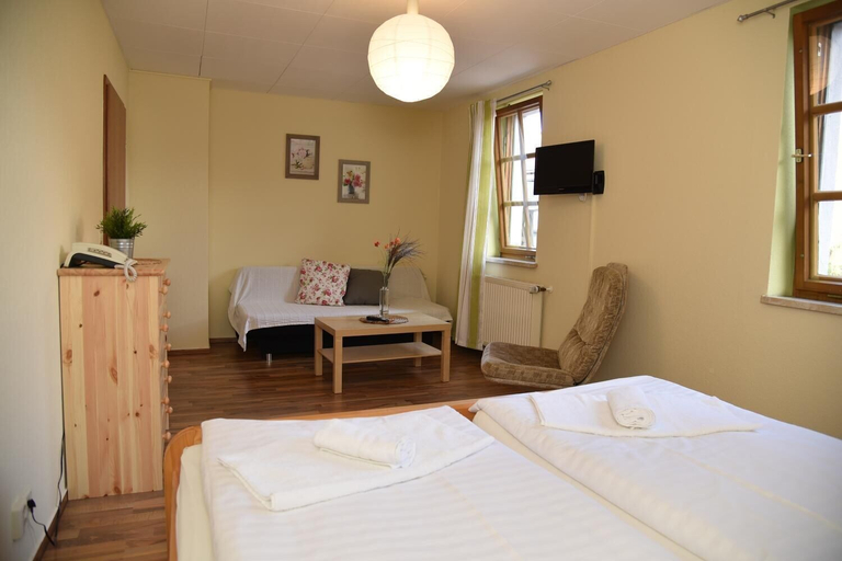 Bedroom 3, Landhotel Edelhof, Saalfeld-Rudolstadt
