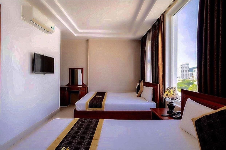 Bedroom 2, Dubai Hotel, Da Nang