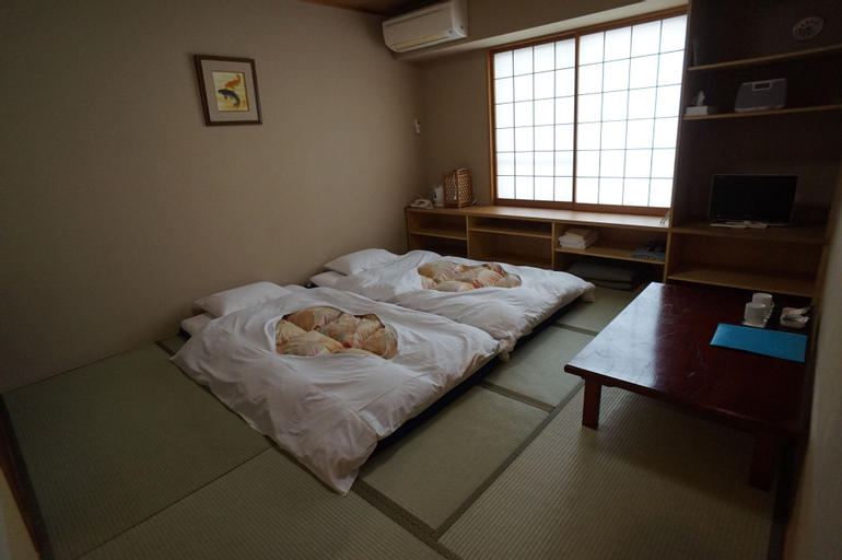 Bedroom 3, Annex Katsutaro Ryokan, Taitō