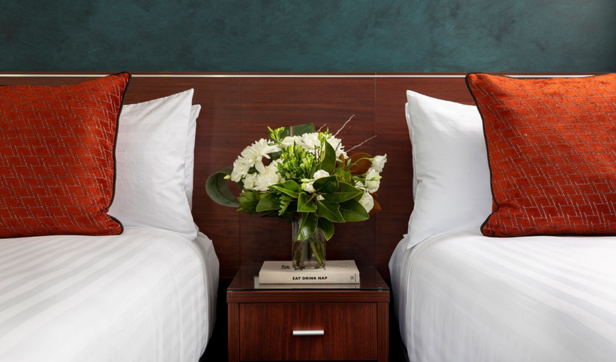 Bedroom 3, Rydges Auckland, Waitakere