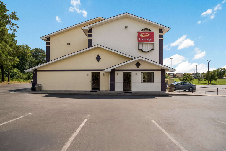 Exterior & Views 2, Econo Lodge Spotsylvania Town Center, Spotsylvania