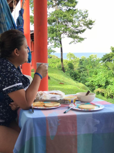 Food & Drinks 5, Rancho Juancho, Portobelo