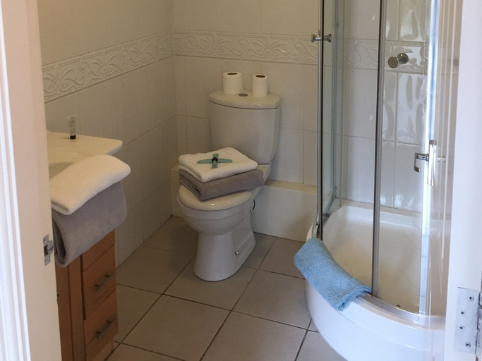 Bathroom 4, The Watergate Inn, York