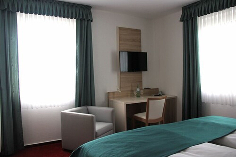 Bedroom 4, Stadthotel Alsfeld, Vogelsbergkreis