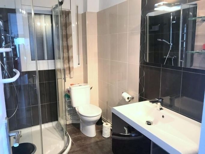 Bathroom, Apartamento Ángeles 58 Bjs 3, Girona
