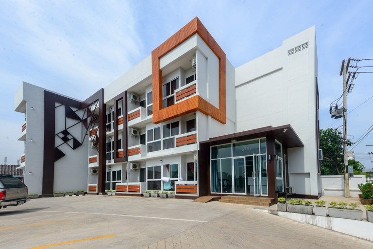 Exterior & Views 2, O2 Hotel Sakonnakhon, Muang Sakon Nakhon
