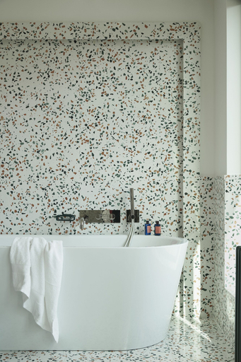 Bathroom 4, Hotel Le Ballu, Paris