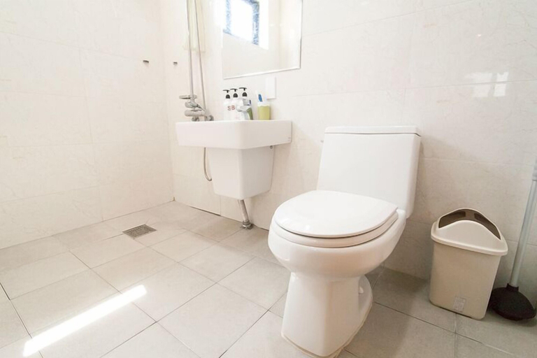 Bathroom 3, On The Stone Pension, Seogwipo