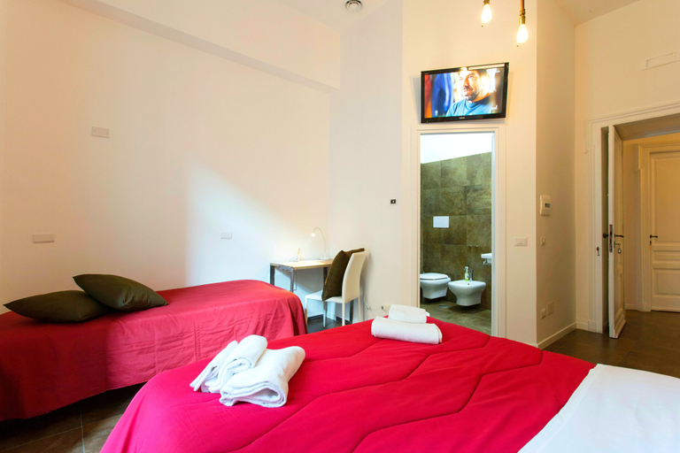 Bedroom 3, A ddurmì, Napoli