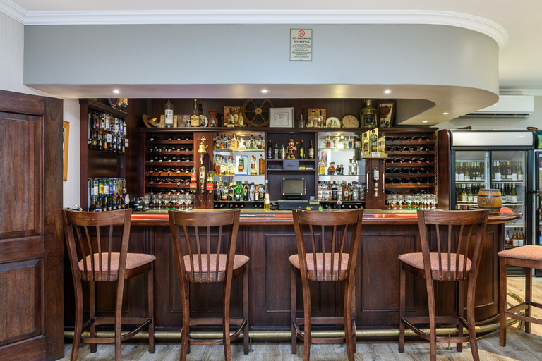 Food & Drinks 5, Umthunzi Hotel & Conference, Ugu