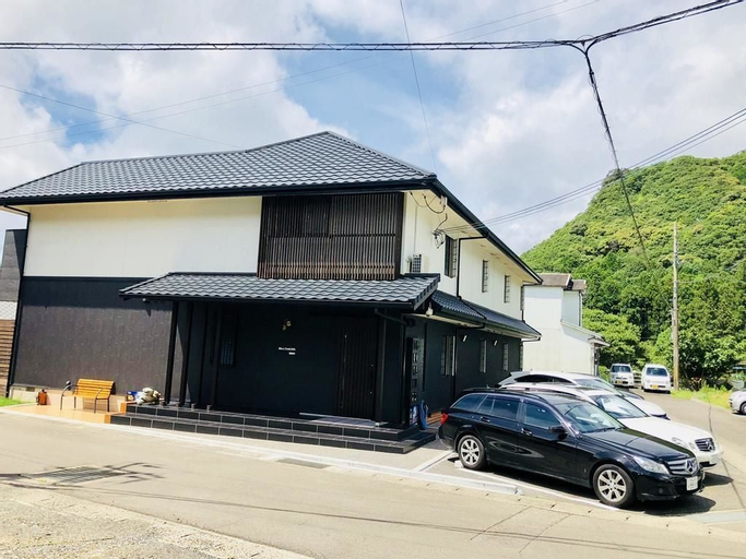 Ricco Mond Hills Apartment House 101, Nachikatsuura