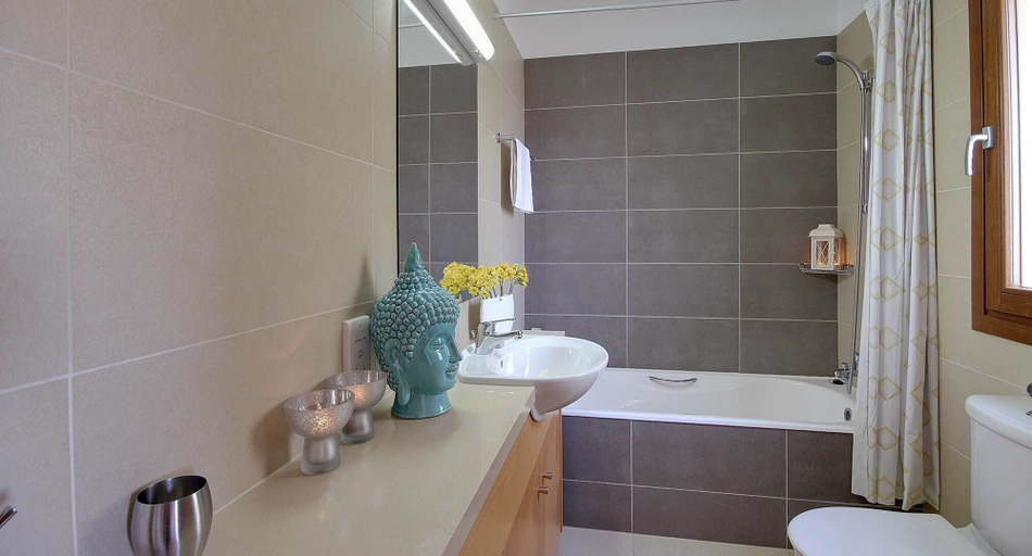 Bathroom 4, Villa HG12 - Athina