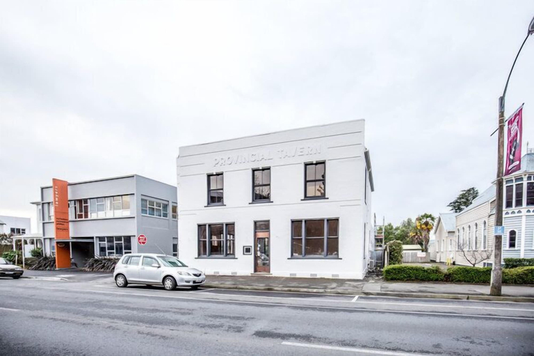 Exterior & Views, Provincial Apartment 3, Nelson