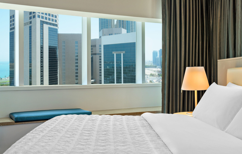 Bedroom 5, Le Royal Meridien Abu Dhabi, Abu Dhabi City