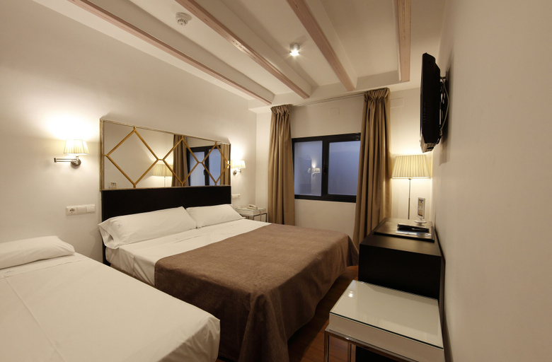 Bedroom 4, Hotel YIT El Postigo, Jaén