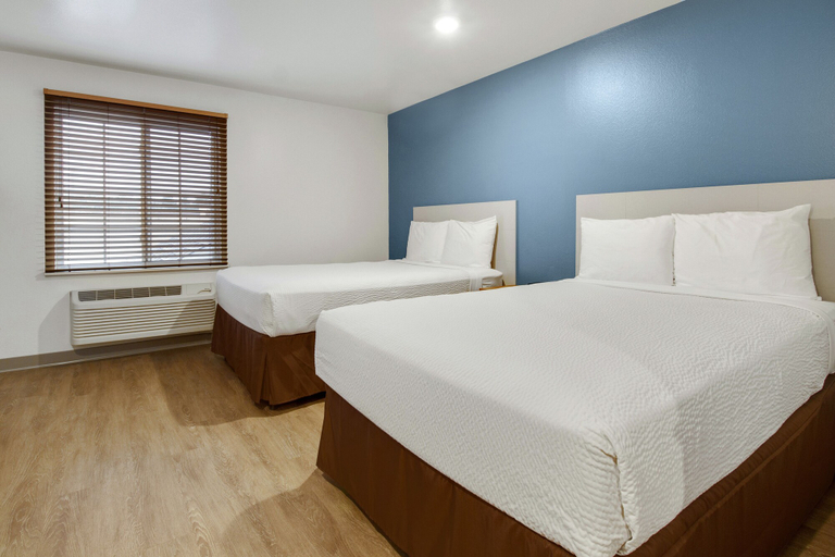 Bedroom 3, WoodSpring Suites College Station, Brazos