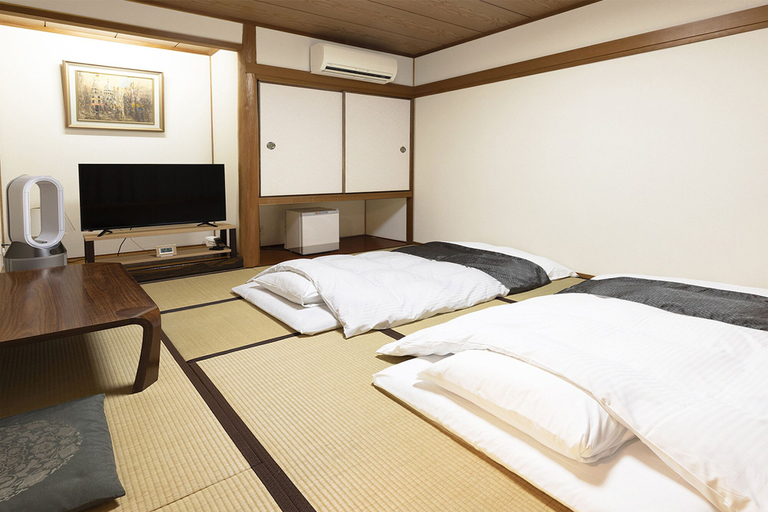 Bedroom 4, Hotel Kikusui Imabari, Imabari