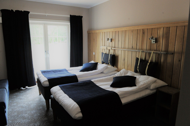 Bedroom 2, Tiraholms hotell, Hylte