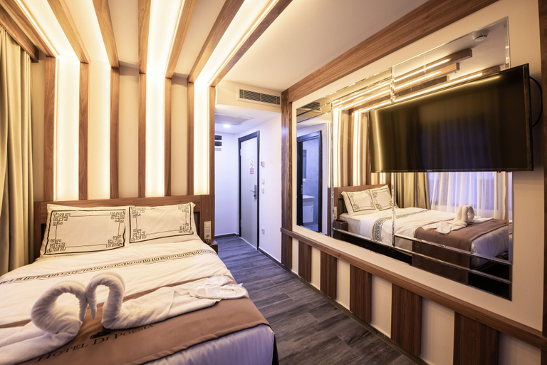 Bedroom 3, Hotel Di Poesia, Beyoğlu