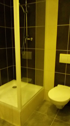 Bathroom 5, Hotel Club Trio, Ostrava