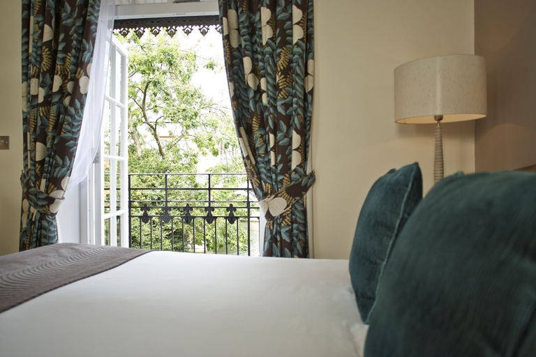 Bedroom 3, Sir Christopher Wren Hotel, Slough