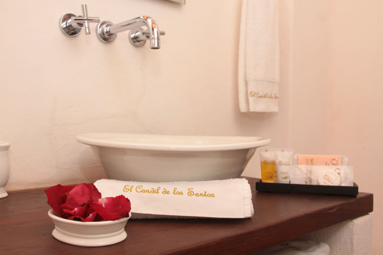 Bathroom 4, Hotel El Candil de los Santos, Cartagena de Indias