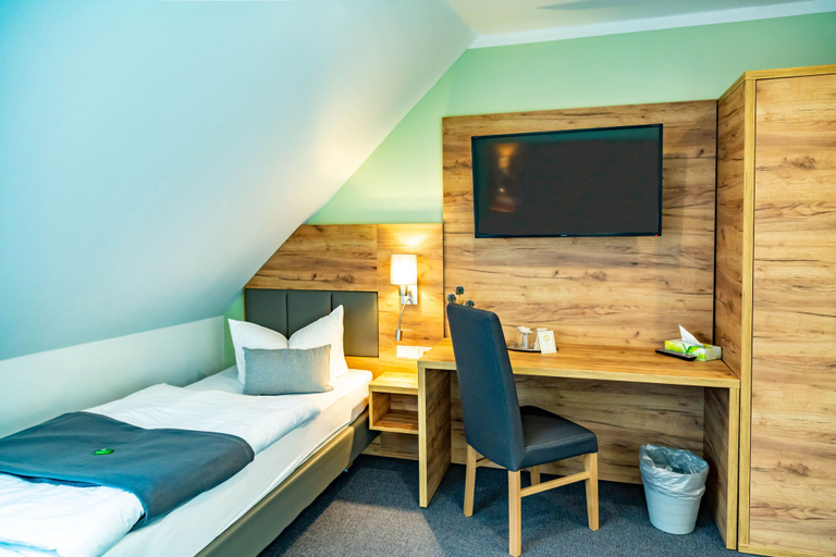 Bedroom 3, City-Hotel-Wolgast, Vorpommern-Greifswald