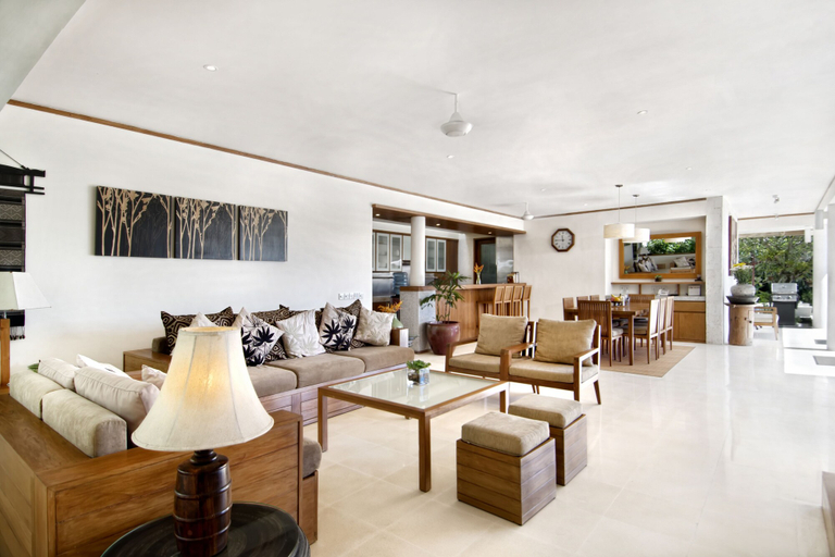 Others 5, Villa Champa, Badung