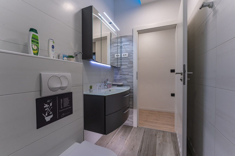 Bathroom 4, Sky & Sun Luxury Rooms, Zadar