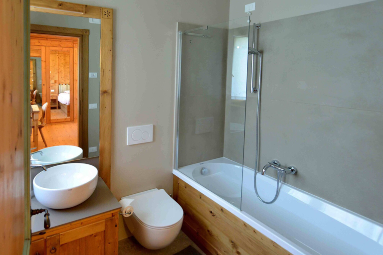 Bathroom 4, Antico fienile, Belluno