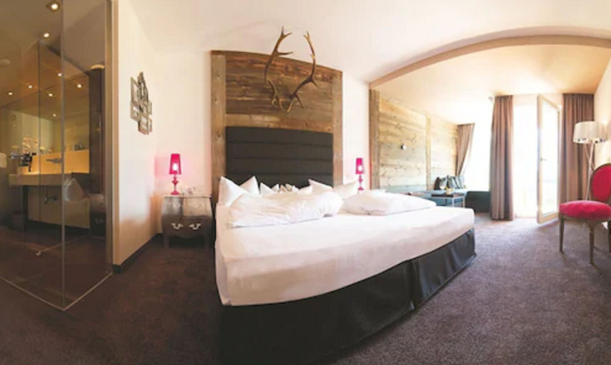 Bedroom 4, Alpenhotel Stefanie, Schwaz