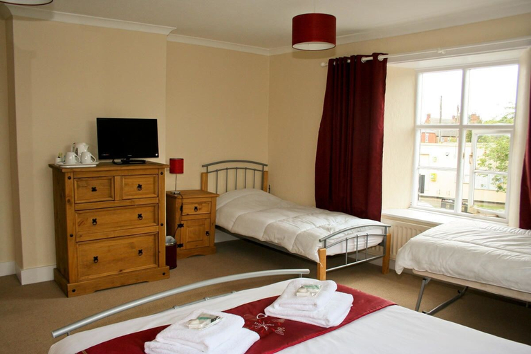 Bedroom 3, The Wheatsheaf, Northamptonshire