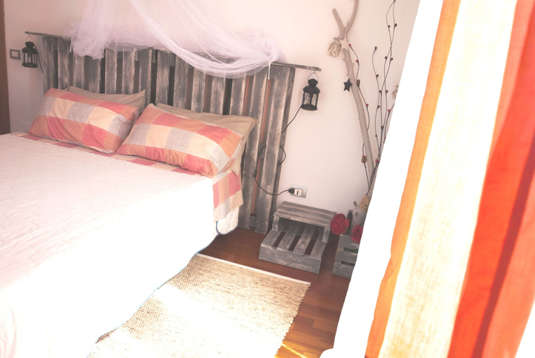 Bedroom 3, Vistazzurra B&B, Ancona